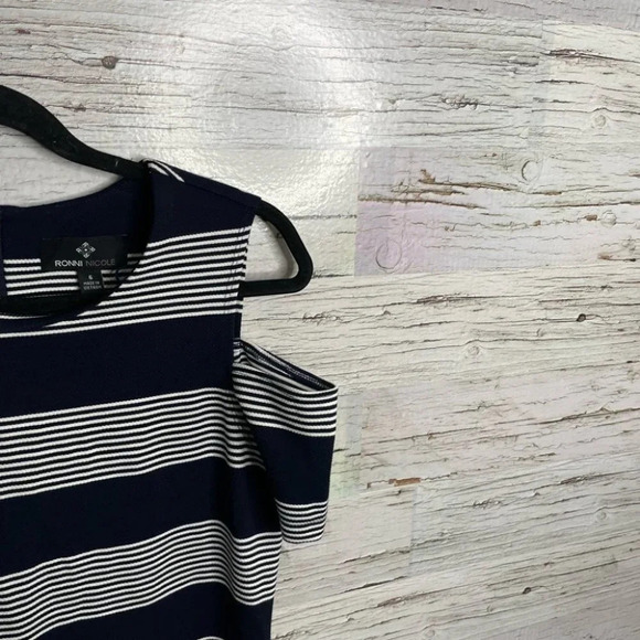Ronni Nicole striped dress midi navy gray size 6 - Picture 9 of 11